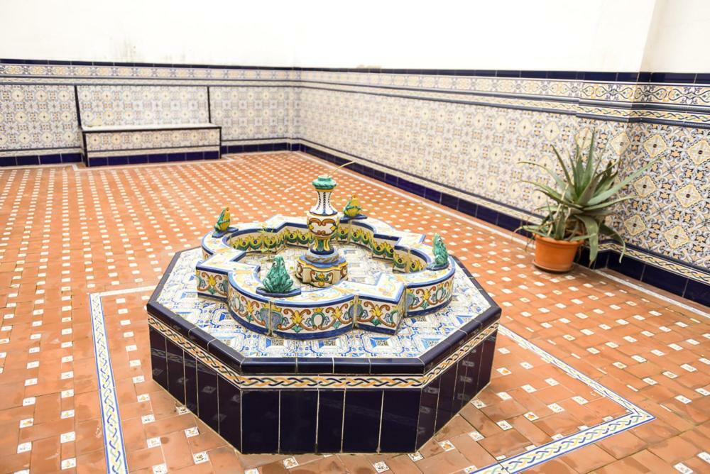 Serva La Bari Shared Apartment Sevilla Dış mekan fotoğraf